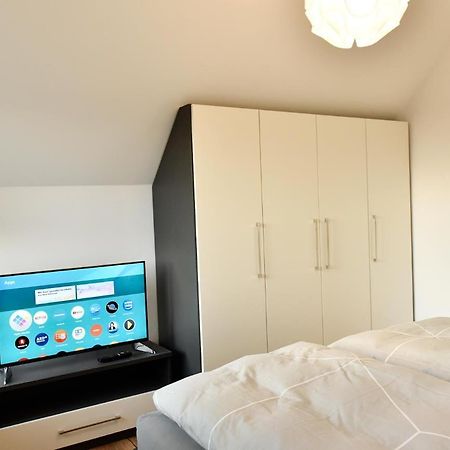 Goersumer Buedschhaus Busum Bagian luar foto